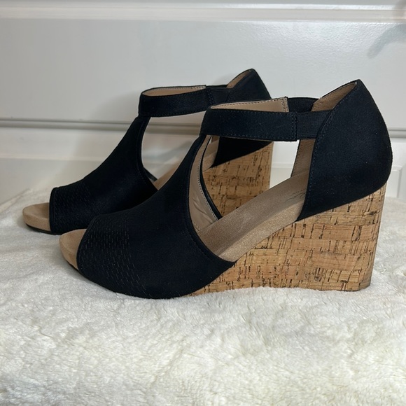Abella Shoes Abella Hydra Black Wedge Poshmark